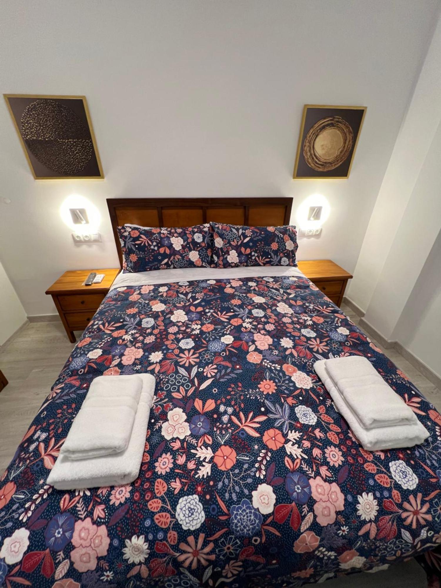 Gran Ritz Apartamentos Especial Terraza Exclusiva C Zenete マラガ エクステリア 写真