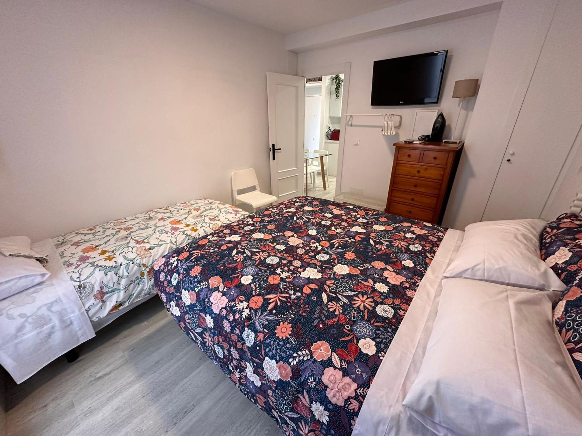Gran Ritz Apartamentos Especial Terraza Exclusiva C Zenete マラガ エクステリア 写真